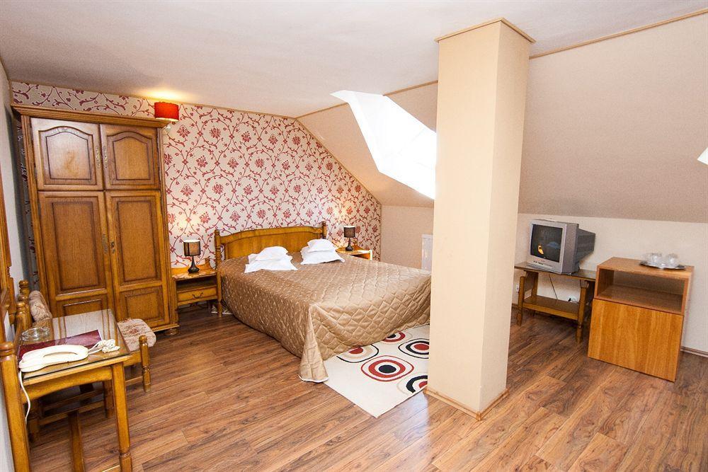 Hotel Onix Клуж-Напока Екстериор снимка