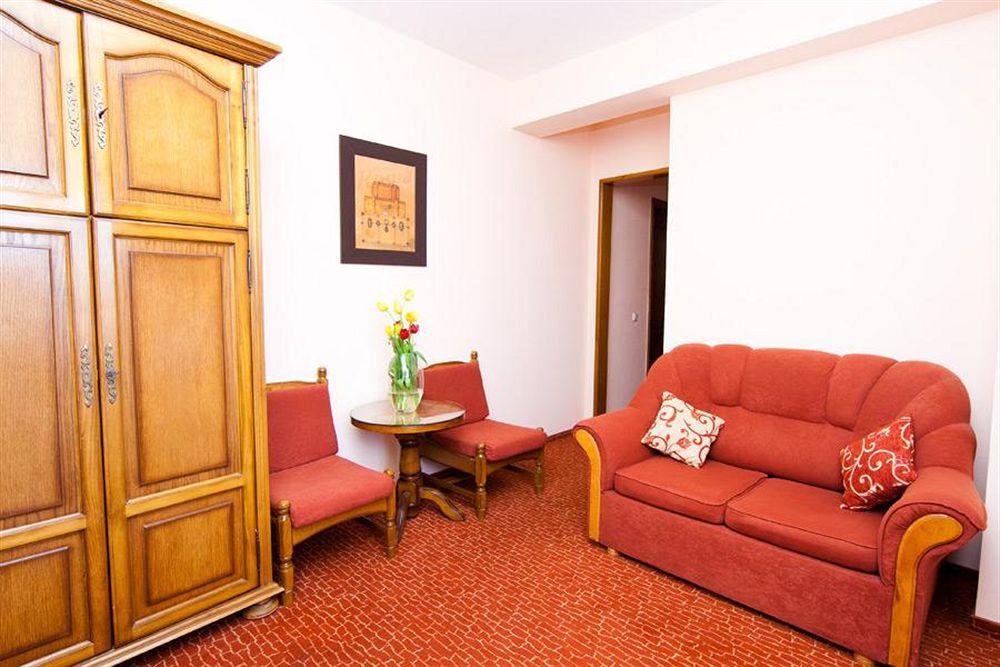 Hotel Onix Клуж-Напока Екстериор снимка