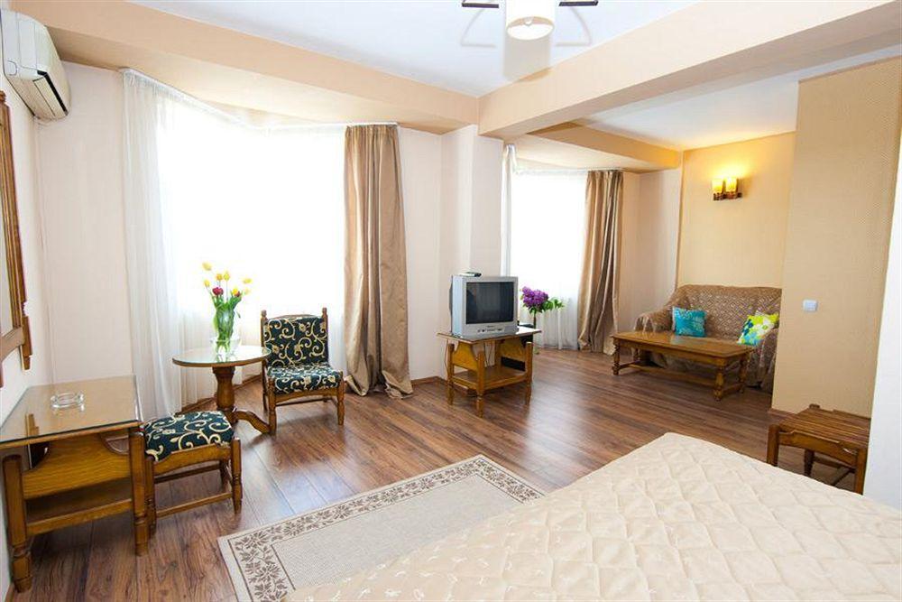 Hotel Onix Клуж-Напока Екстериор снимка